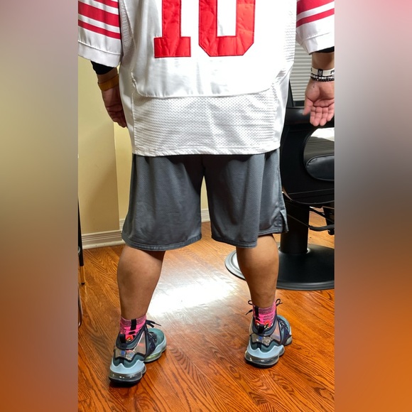 Beautiful DriFit Nike Shorts - Picture 4 of 5